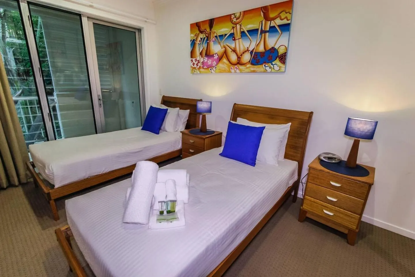 Apartment Aqua Aura - Bask In Beachfront Living Palm Cove